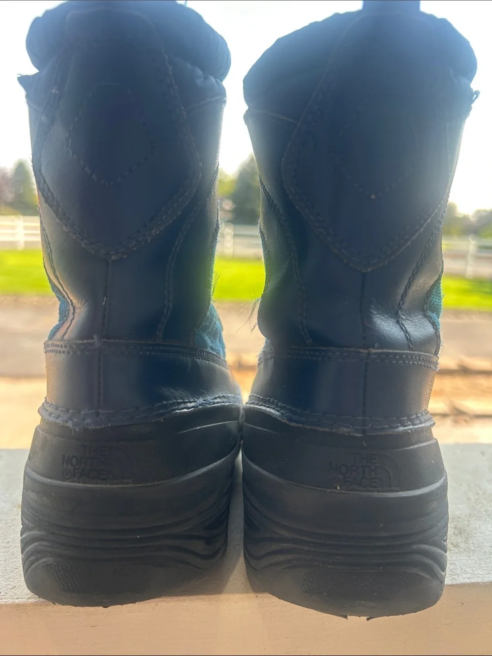 The North Face Kids Navy and Blue Insulated Snow Boots